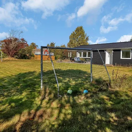 18002-holbaek-baekkehusvej-37 בית נופש Holbæk